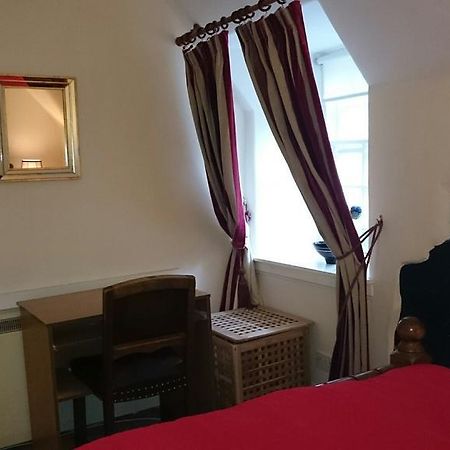 Royal Mile Budget Apartments เอดินบะระ ห้อง รูปภาพ